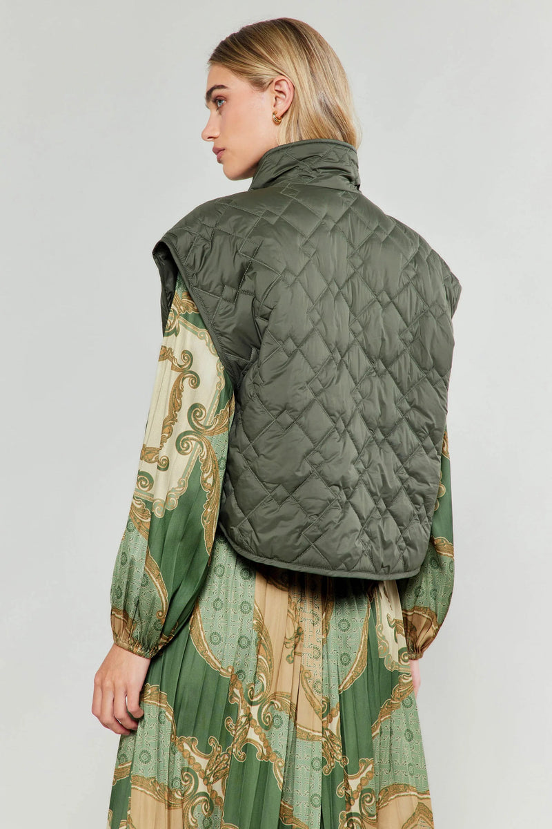 Quilted Margo Vest-Jackets-Uniquities