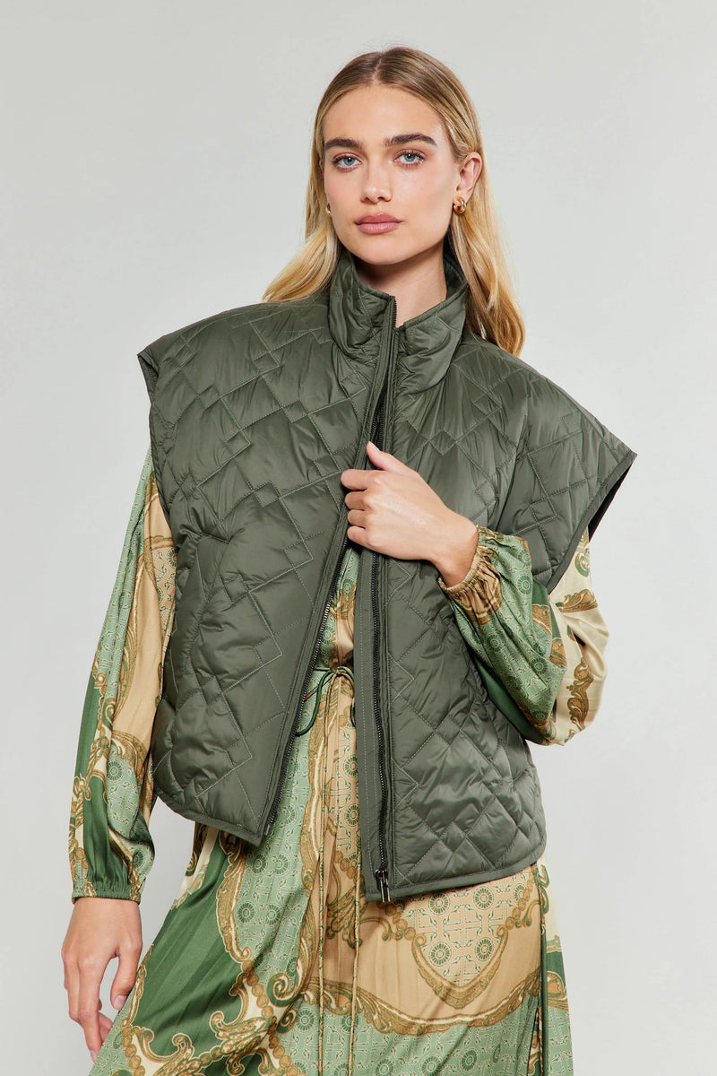 Quilted Margo Vest-Jackets-Uniquities