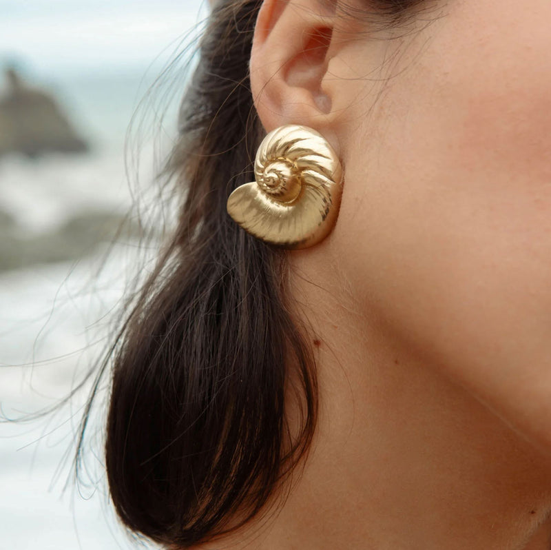 Ostuni Shell Studs-Jewelry-Uniquities